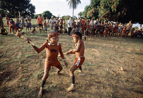 Shavante Indian boys participate in a club fight, called "oio' ", which is done as part of the "uaiwa ' "ceremony, the passage from boyhood to manhood. 1/May/1992. UN Photo/Joseane Daher